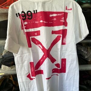 Brand New Off White Fuchsia Small